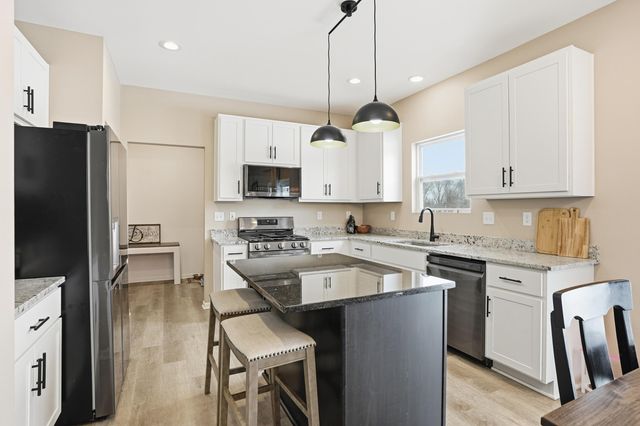 5980 Wexford Way, Crown Point, IN 46307