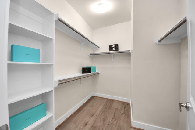 1703 Benbow Oak Place, Houston, TX 77080