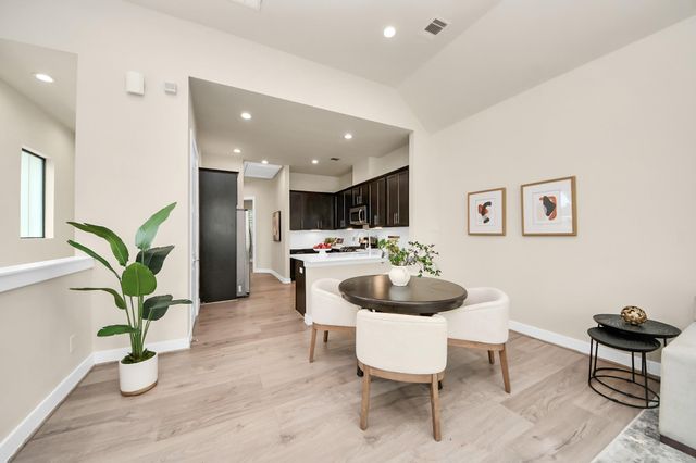 1703 Benbow Oak Place, Houston, TX 77080
