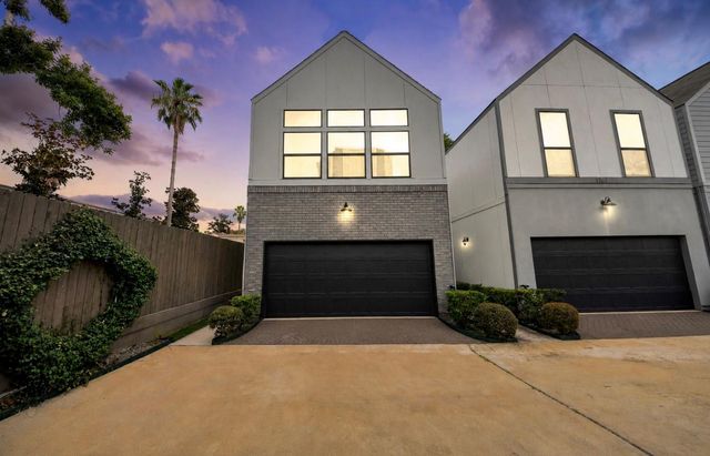 1703 Benbow Oak Place, Houston, TX 77080