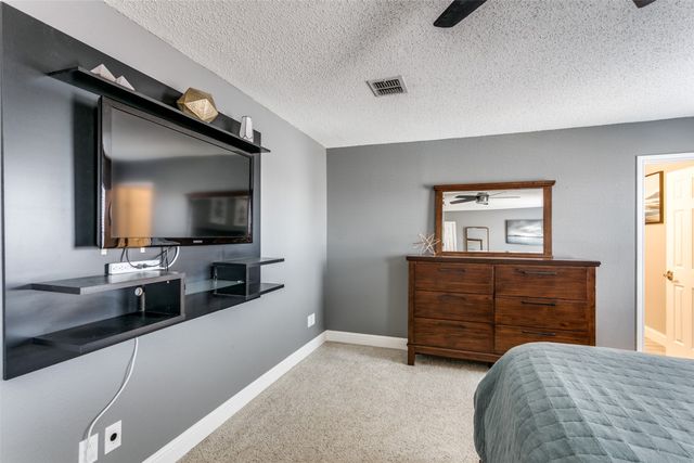 909 Orchid Drive, Lewisville, TX 75067