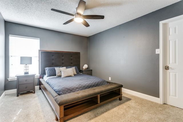 909 Orchid Drive, Lewisville, TX 75067