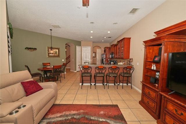 5058 OTTERS DEN TRAIL, Sanford, FL 32771