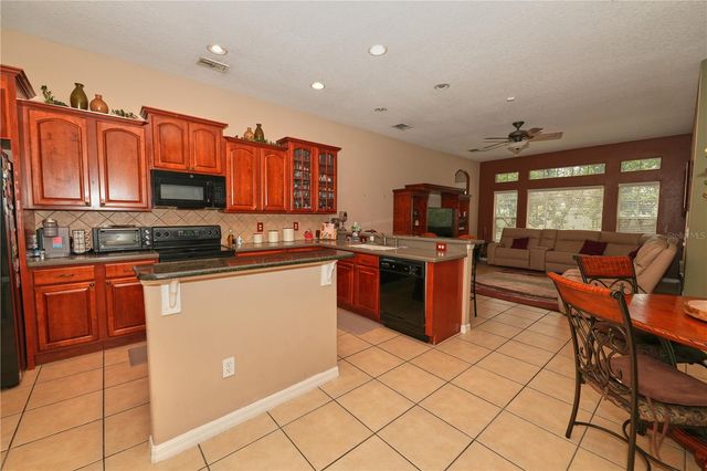 5058 OTTERS DEN TRAIL, Sanford, FL 32771