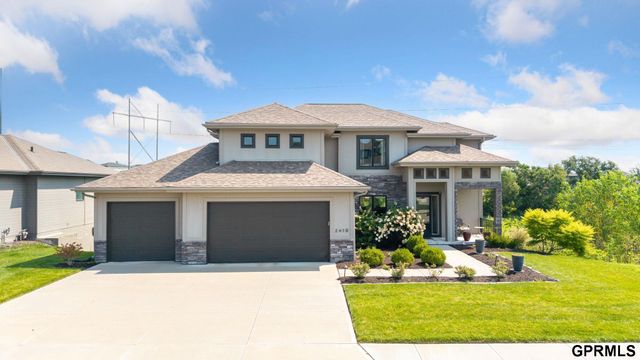 2419 N 187 Avenue, Elkhorn, NE 68022