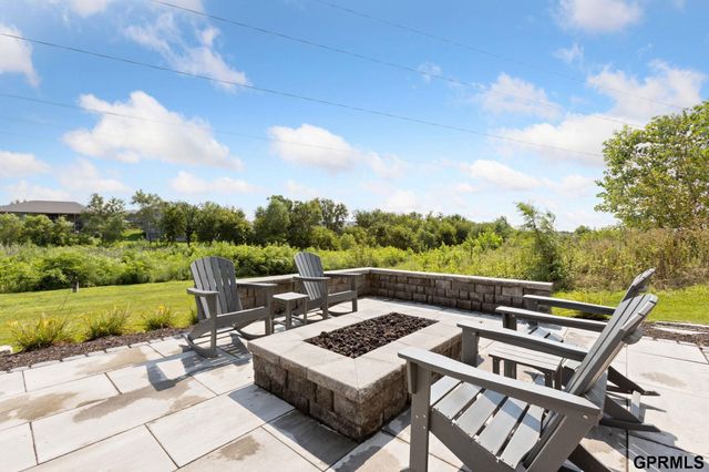 2419 N 187 Avenue, Elkhorn, NE 68022