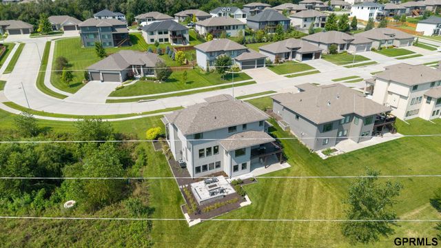 2419 N 187 Avenue, Elkhorn, NE 68022