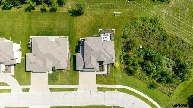 2419 N 187 Avenue, Elkhorn, NE 68022