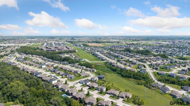2419 N 187 Avenue, Elkhorn, NE 68022