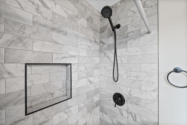 102 Desoto Dr, Nashville, TN 37210