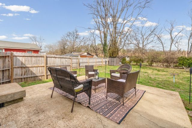 102 Desoto Dr, Nashville, TN 37210