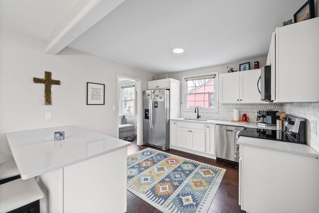 102 Desoto Dr, Nashville, TN 37210