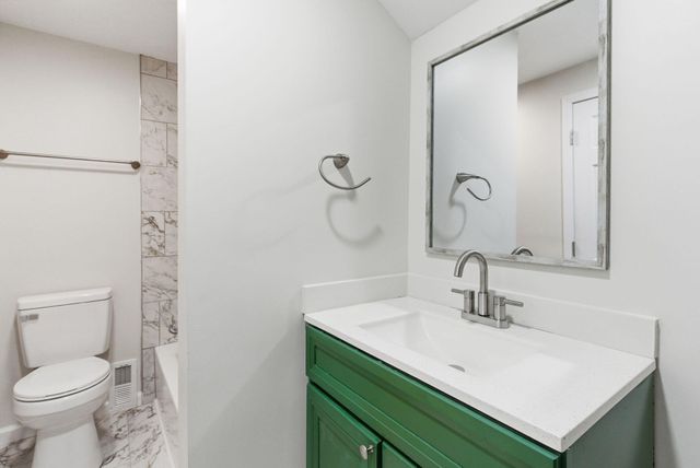 211 W Buford Street, Lancaster, KY 40444