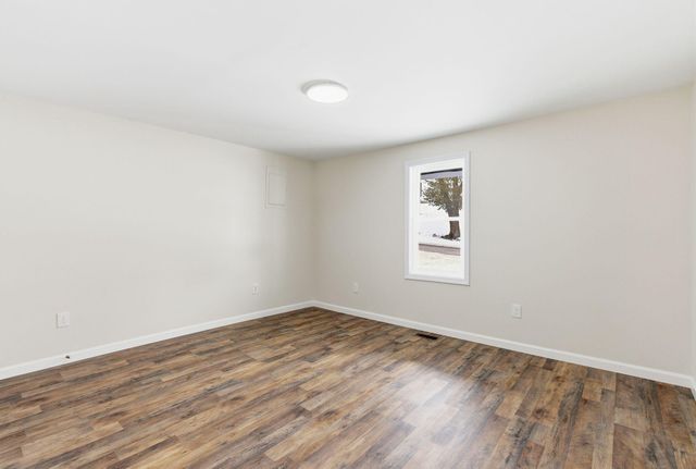 211 W Buford Street, Lancaster, KY 40444