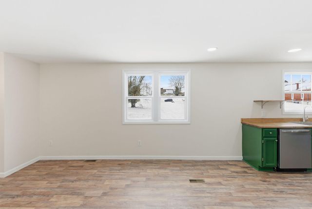 211 W Buford Street, Lancaster, KY 40444