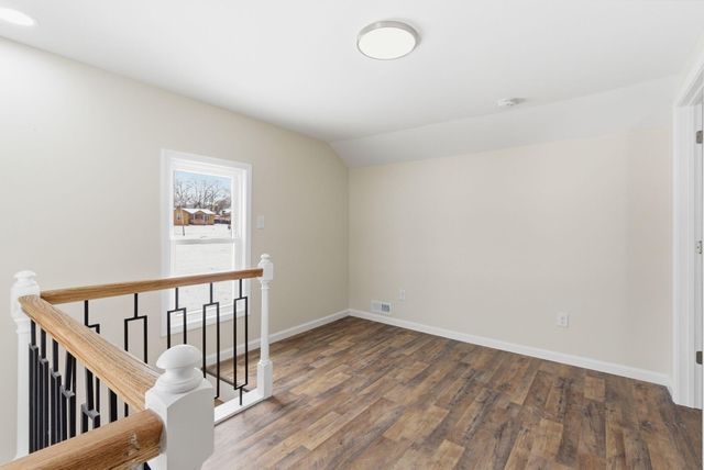 211 W Buford Street, Lancaster, KY 40444