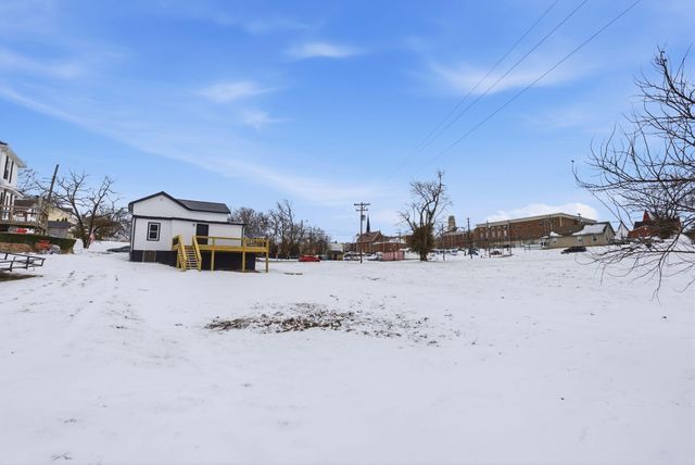 211 W Buford Street, Lancaster, KY 40444