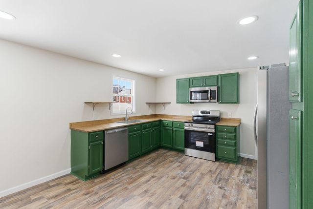 211 W Buford Street, Lancaster, KY 40444