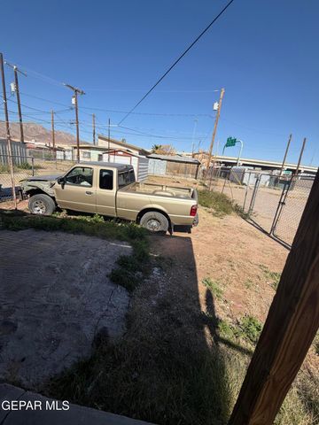 3821 FINDLEY Avenue, El Paso, TX 79905