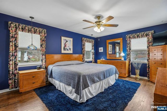 17 Arverne Road, West Orange, NJ 07052
