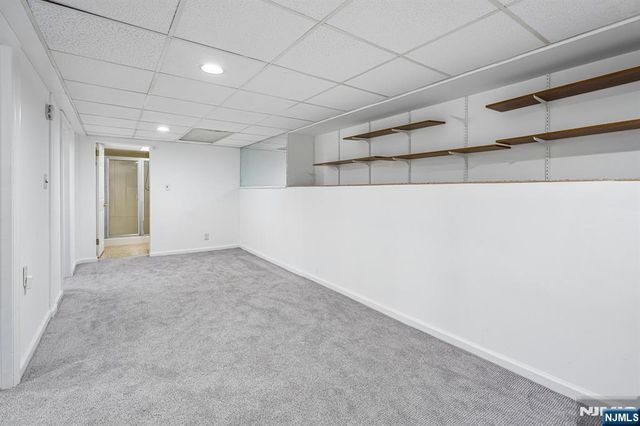 17 Arverne Road, West Orange, NJ 07052