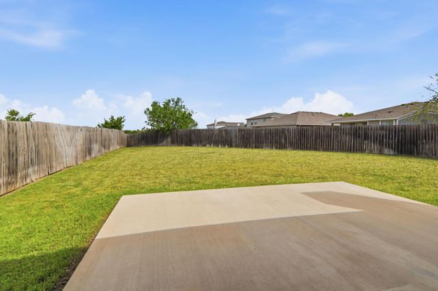 905 Lee DR, Leander, TX 78641
