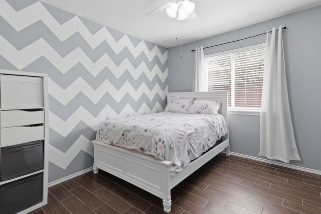 905 Lee DR, Leander, TX 78641