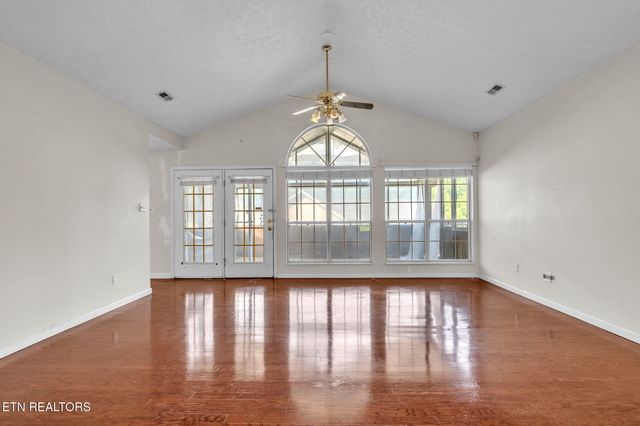 6432 Ridge Run Drive, Knoxville, TN 37921