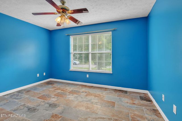 6432 Ridge Run Drive, Knoxville, TN 37921