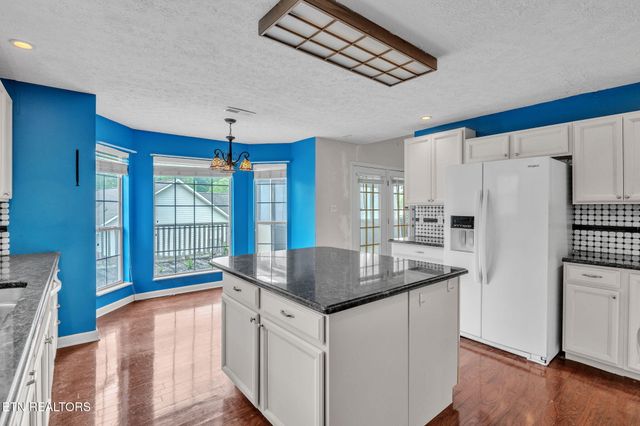6432 Ridge Run Drive, Knoxville, TN 37921