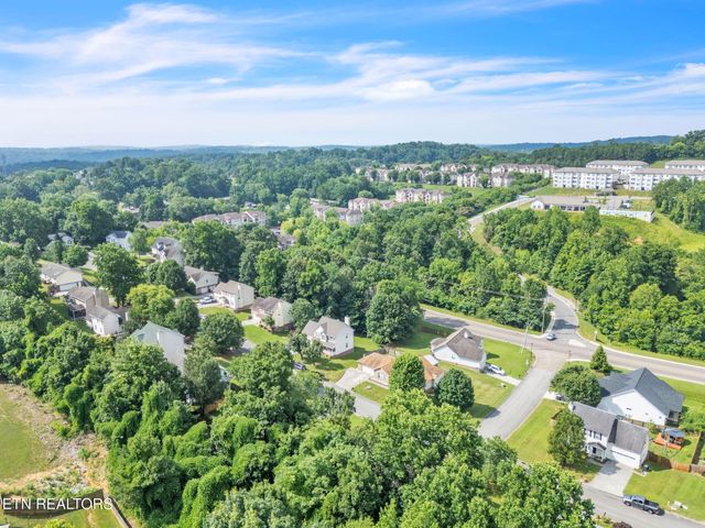 6432 Ridge Run Drive, Knoxville, TN 37921
