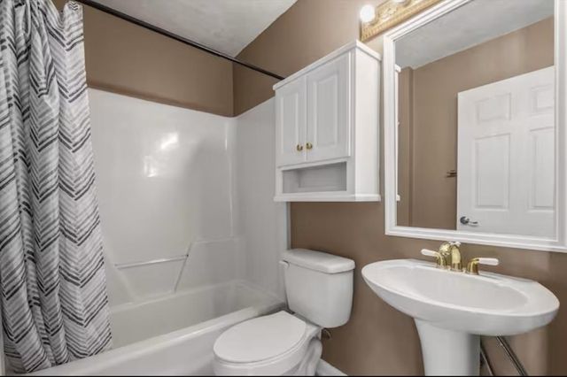 3259 Skyview Drive, Tallahassee, FL 32303