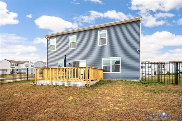 7809 Faisan Ln, New Kent, VA 23124