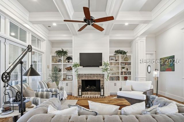 12 Gregorie Nck, Okatie, SC 29909