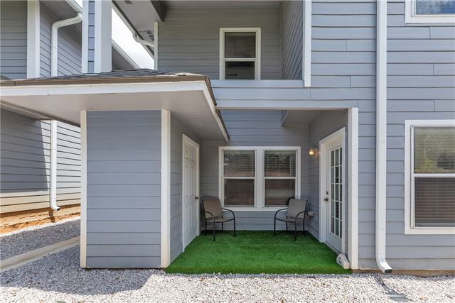 1249 Canyon Creek Circle, College Station, TX 77840