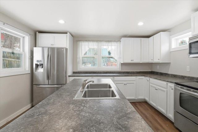 2 Farwell Street, Barre City, VT 05641