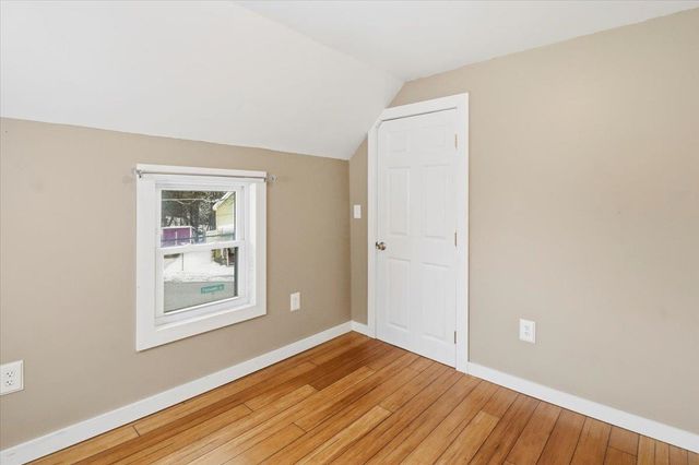 2 Farwell Street, Barre City, VT 05641