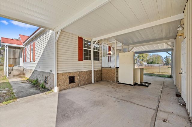 32443 MEMORY LANE, Leesburg, FL 34788