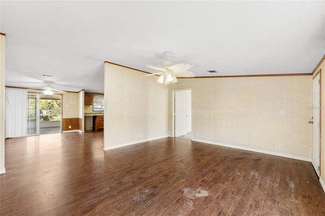 32443 MEMORY LANE, Leesburg, FL 34788