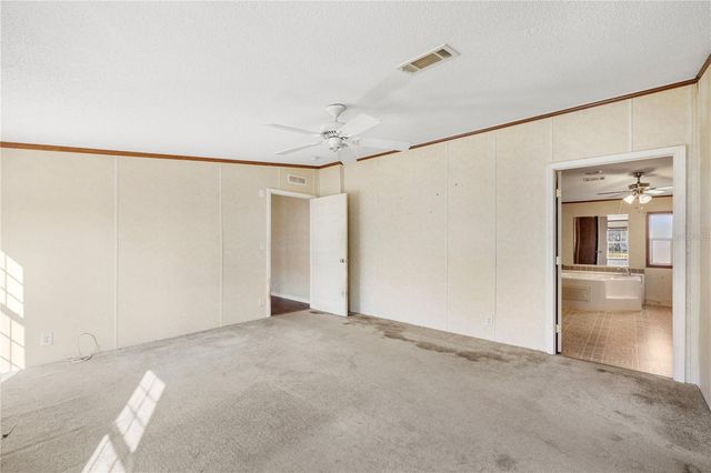 32443 MEMORY LANE, Leesburg, FL 34788