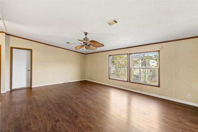 32443 MEMORY LANE, Leesburg, FL 34788