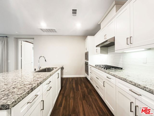 20543 Martingale Place, Santa Clarita, CA 91350