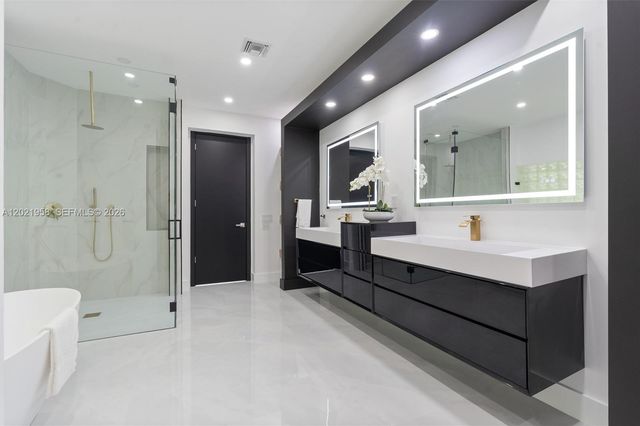 7011 Hialeah Lane, Parkland, FL 33067