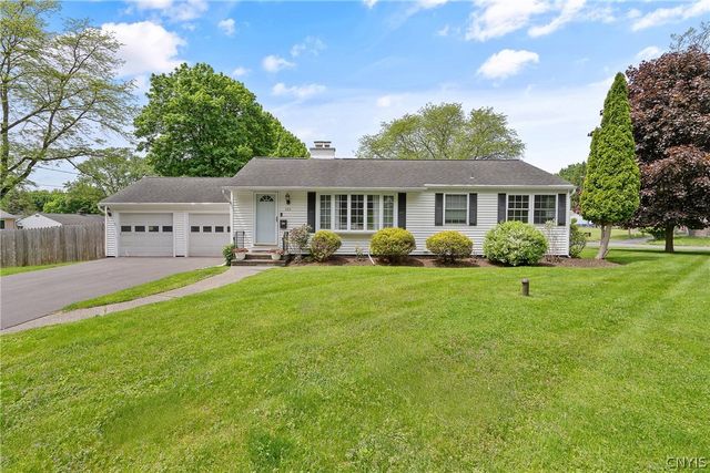 115 Mansfield Drive, Camillus, NY 13031