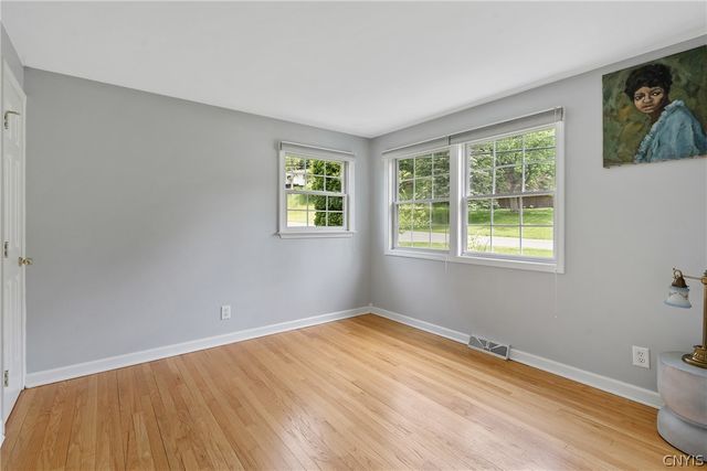 115 Mansfield Drive, Camillus, NY 13031
