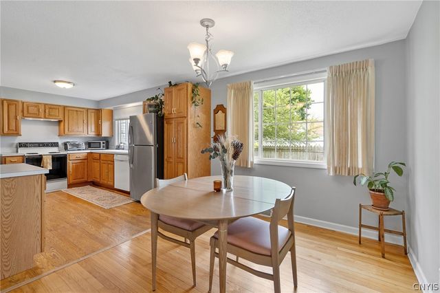 115 Mansfield Drive, Camillus, NY 13031