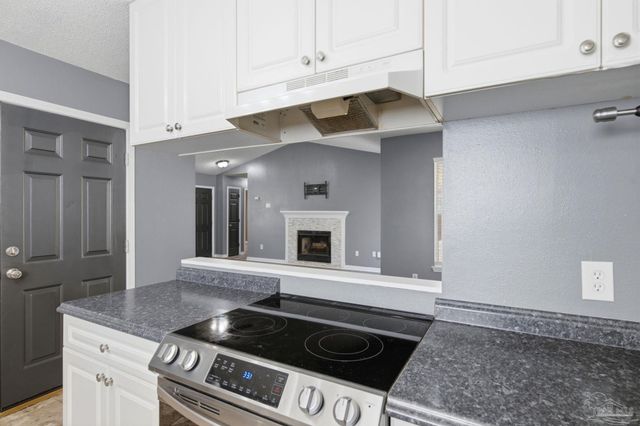 7312 Gordon Evans Rd, Navarre, FL 32566