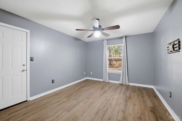 7312 Gordon Evans Rd, Navarre, FL 32566