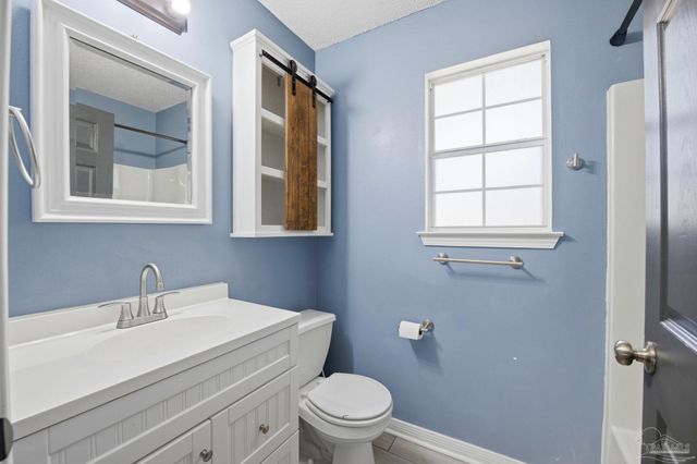 7312 Gordon Evans Rd, Navarre, FL 32566