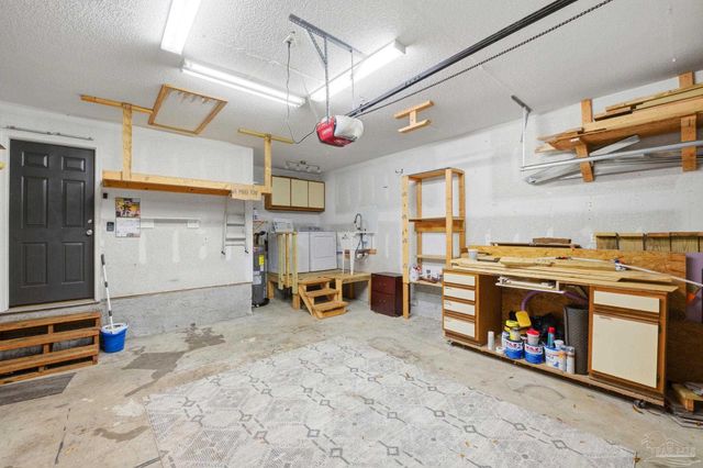 7312 Gordon Evans Rd, Navarre, FL 32566